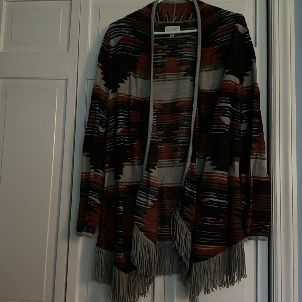 Beautiful like new lucky brand cardigan jacket size medium